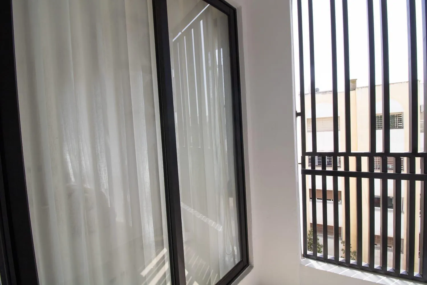 Studio Confortable & Calme Au Coeur Du Maarif - Casablanca Lägenhet